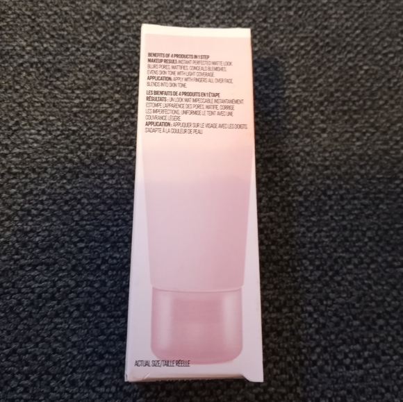 Maybelline Instant Age Rewind Instant Perfector 4-In-1 Matte Makeup, 04 Med/Deep - Picture 7 of 11